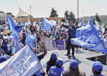 enrique-vargas-mujeres