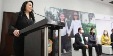 Apatía, indiferencia y sumisión, los peores enemigos de la mujer: Alejandra del Moral