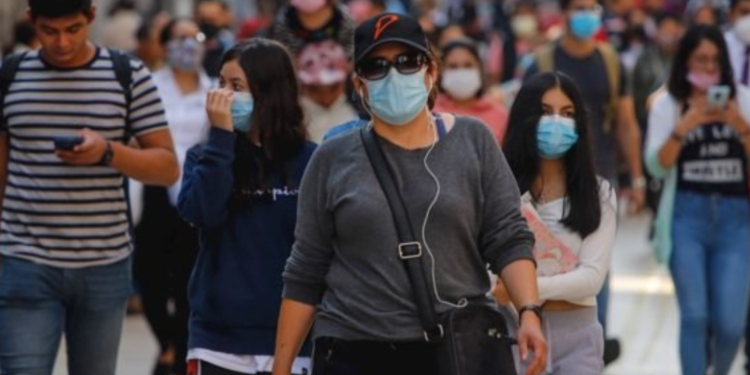 México registró en la última semana 7 mil 18 casos y 154 muertes por COVID-19