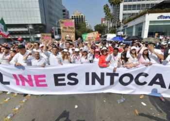 Marcha en defensa del INE busca que SCJN rechace “Plan B”
