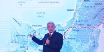 Planea AMLO inaugurar Tren Interoceánico en tres meses