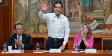 Es Enrique Vargas favorito para representar a Edomex en Senado