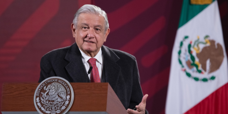 Partidos de oposición acusan a López Obrador de utilizar el aparato de Estado con fines electorales 