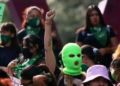 Marcha por el aborto libre en Ciudad de México culmina con paz y decisión histórica