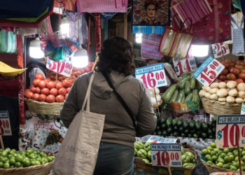 Persiste la inflación en México a pesar de su desaceleración en la primera quincena de septiembre