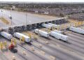 Miles de trailers con mercancía cárnica parados en frontera por fallas en sistema de validación