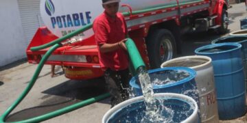 Guía para solicitar pipas de agua ante la escasez en la CDMX y el Edomex