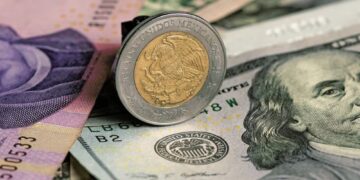 El peso mexicano alcanza su mínimo frente al dólar desde 2015