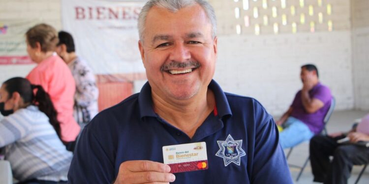 Inicia entrega de pensiones para adultos mayores y personas con discapacidad