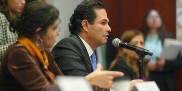 Enrique Vargas enfatiza importancia de trabajo en conjunto en el Senado