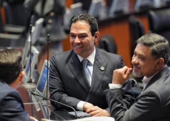 Es un gran orgullo ser senador por el Estado de México, asegura Enrique Vargas