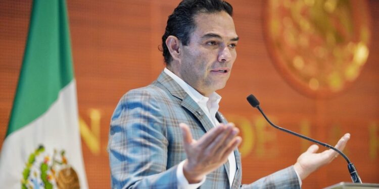 Enrique Vargas reafirma su compromiso por un país más justo y seguro