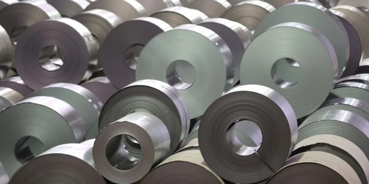 El Gobierno de México busca eliminar aranceles que afectan al acero, aluminio y vehículos en el T-MEC.