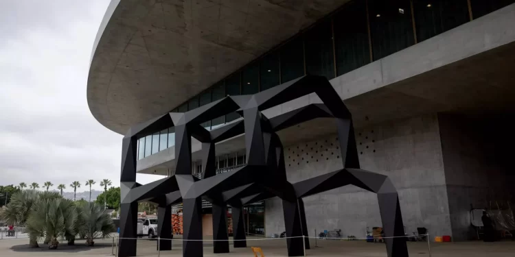 Nueva sede del LACMA abre en Los Ángeles con huella mexicana