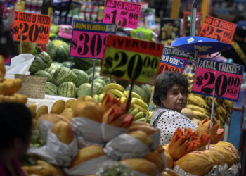 Descubre qué productos han visto un alza en sus precios durante la primera quincena de junio a pesar de la baja inflación.