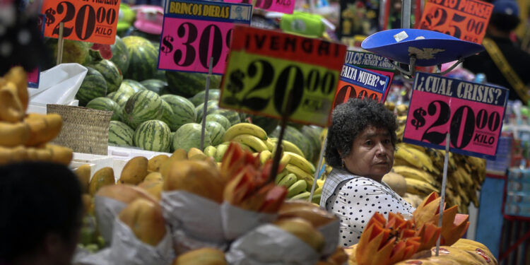 Descubre qué productos han visto un alza en sus precios durante la primera quincena de junio a pesar de la baja inflación.