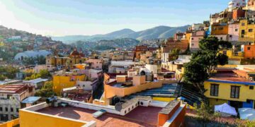 Descubre cómo el Buen Fin del Turismo fomenta viajes nacionales y genera un impacto económico significativo.