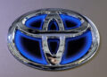 La Secretaría de Economía confirma que la planta de Toyota en Guanajuato continuará operando, a pesar de la nueva inversión en Estados Unidos.