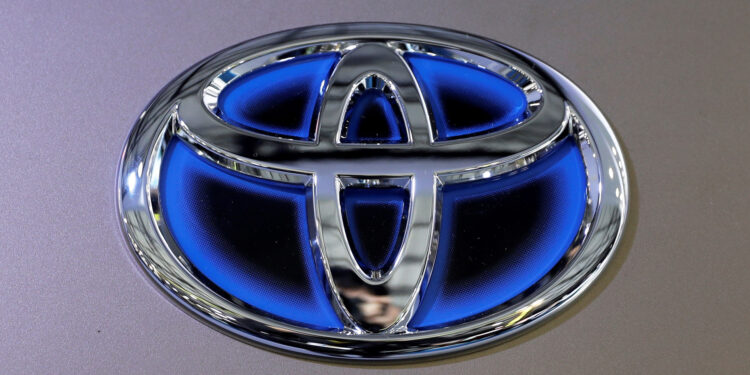 La Secretaría de Economía confirma que la planta de Toyota en Guanajuato continuará operando, a pesar de la nueva inversión en Estados Unidos.