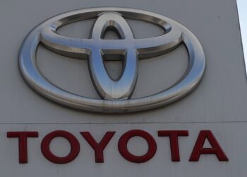 Toyota anuncia inversión de 3,6 mil millones de dólares en Texas mientras mueve su producción desde México.