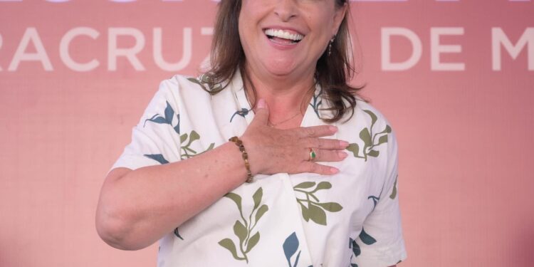 Moody's mejora la calificación crediticia de Veracruz, lo que promete estabilidad y mejores inversiones para el futuro.