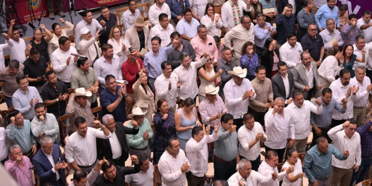 La acción de Rocío Nahle ahorra 2,266 millones de pesos proyectados hasta 2036, beneficiando a 199 municipios veracruzanos.