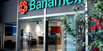 Ignacio Deschamps concluye su labor al frente de Banamex y se dirige a nuevos desafíos en la tecnología financiera.