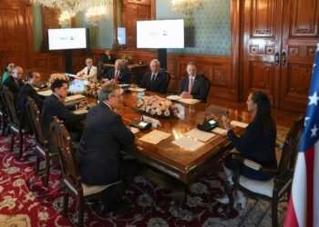Ambos países avanzan en negociaciones para fortalecer la economía, gracias al liderazgo de la presidenta Sheinbaum.